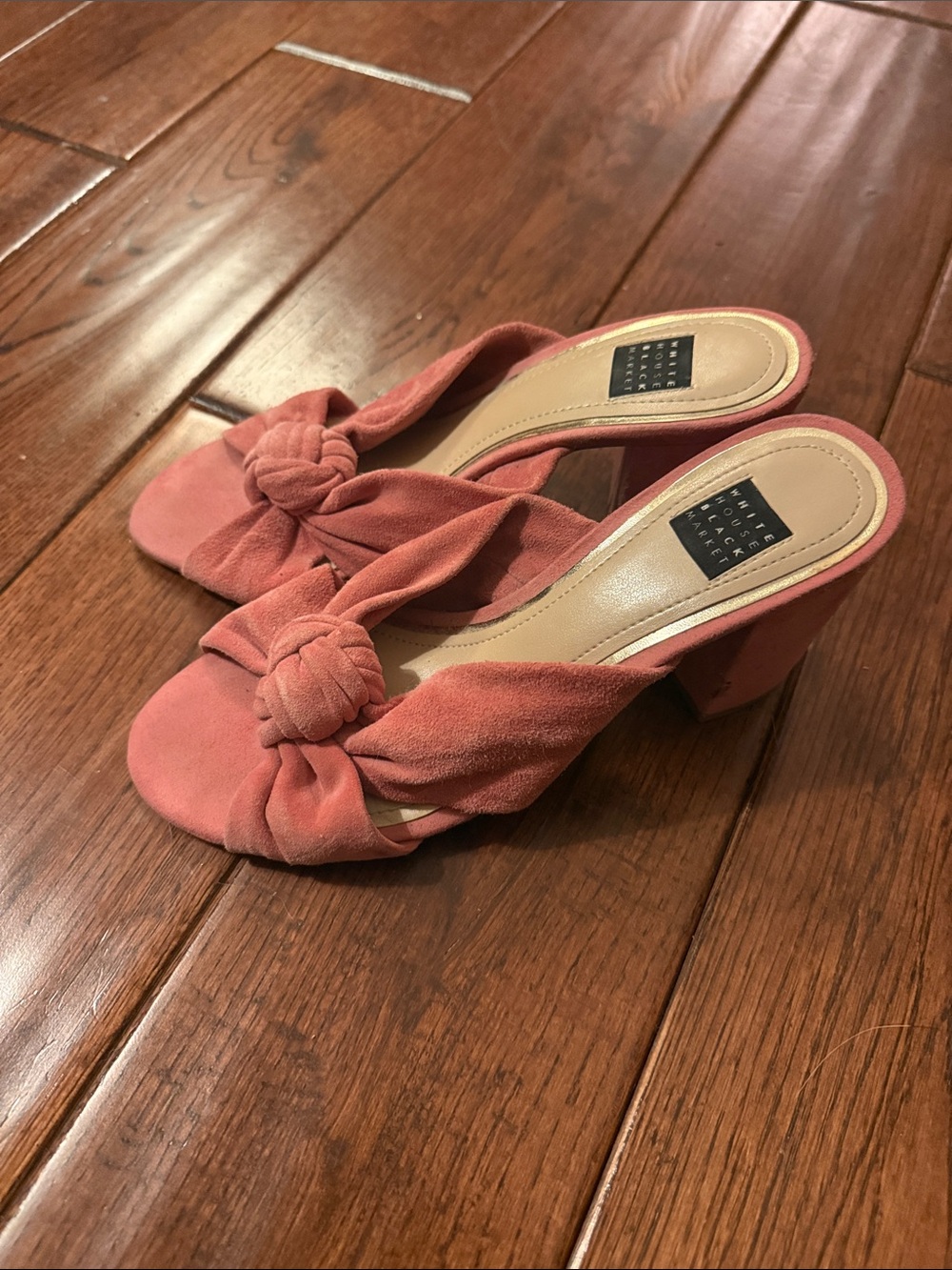 White House Black Market Coral Pink Knot Front Suede Block Heel Mules